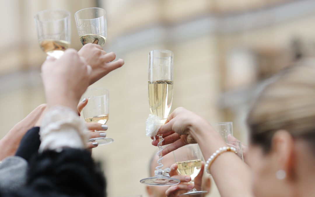 How much alcohol will I have to buy for my wedding?